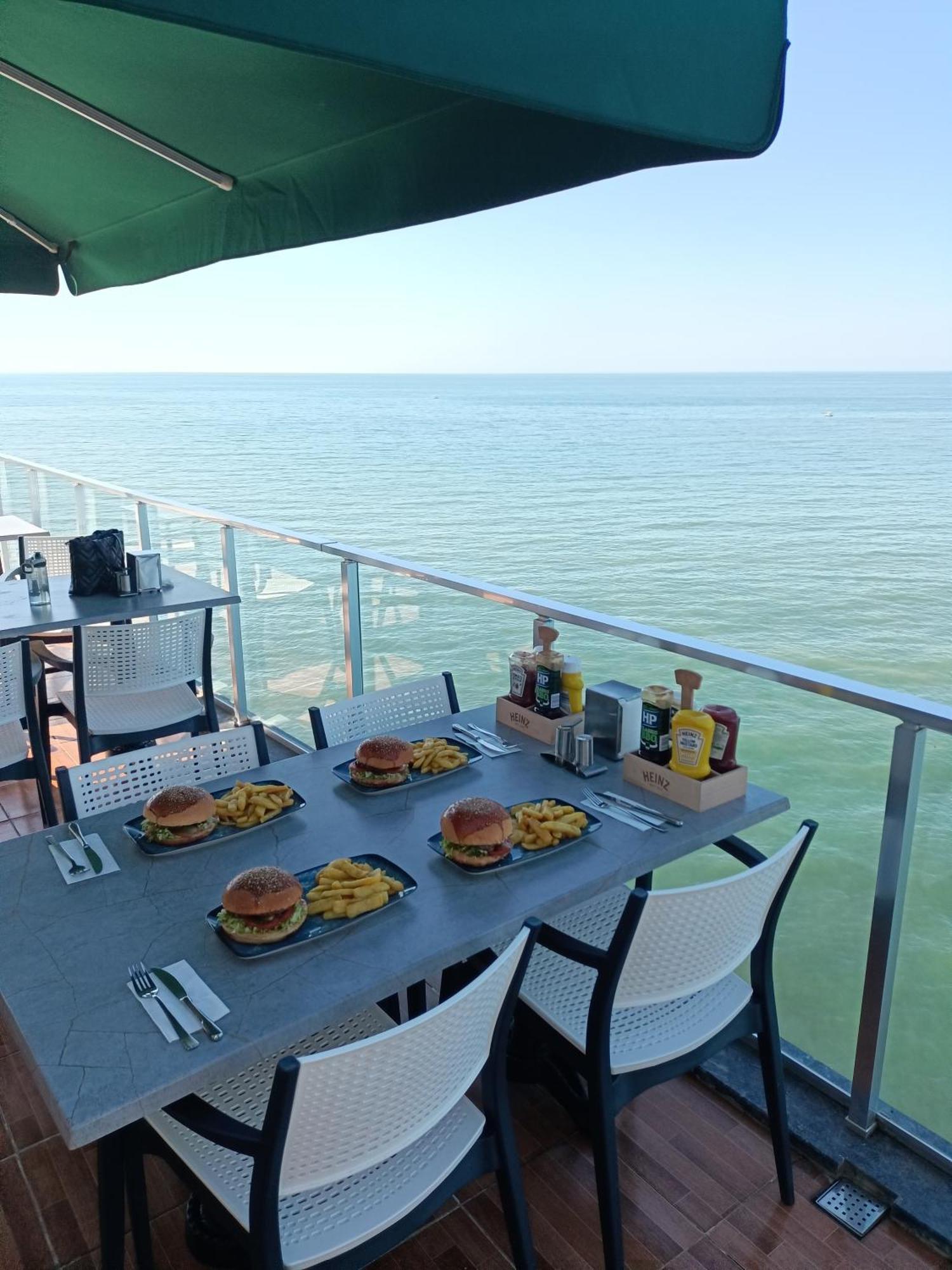 The Marine Hotel Trabzon Zewnętrze zdjęcie